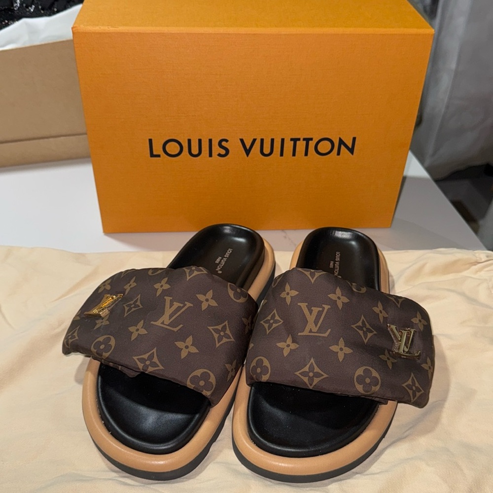 Louis Vuitton Women’s Pillow Mule Sandal Slides